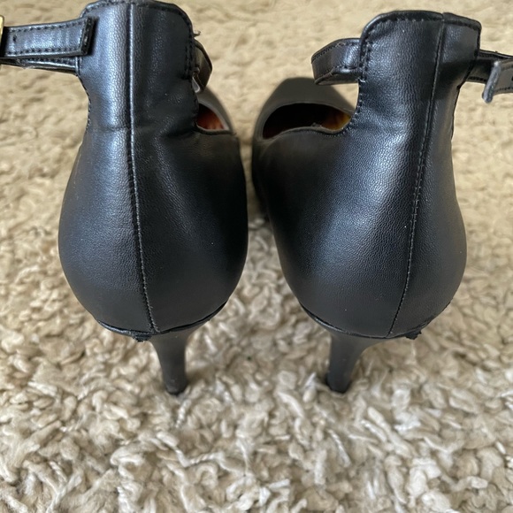 ✨Madden Girl Heels 👠 - 8 1/2 - Picture 3 of 5